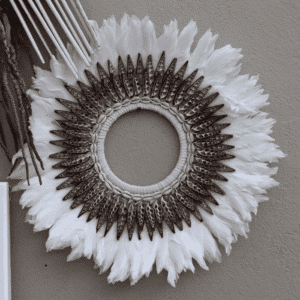 תליון נוצות וצדפים