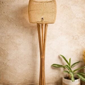 מנורה עומדת bamboo